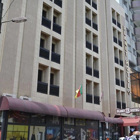 Planet Hotel Douala Exterior photo